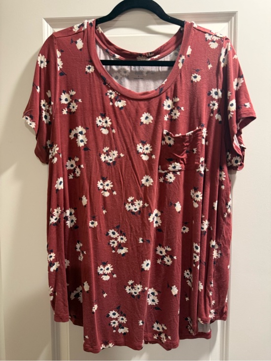 Market & Spruce Tops - Market & Spruce Rust Floral Pocket Short Sleeve Tee